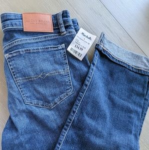 Lucky Brand Sweet Mid Rise Crop Jeans size 8/29